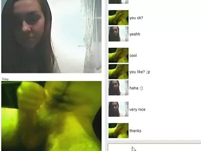Videoclip cu masturbare pizde goale sex paros cu jucării amuzante (Pinky June)