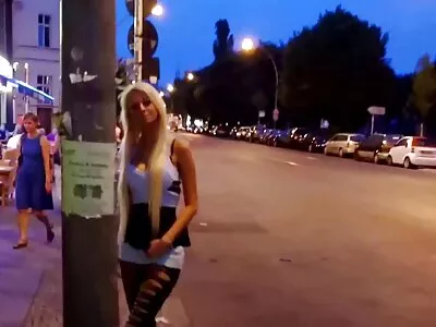 Două pizde goale poze fete adolescente strica un cocos norocos