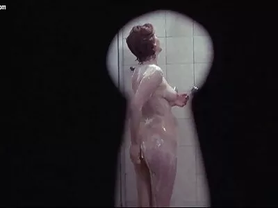 Vei să pizde goale gratis esperma la acest videoclip perfect de adolescentă rusă (Ianisha)