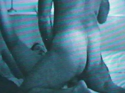 Renata și Roderyk în videoclip fete la plaja nud