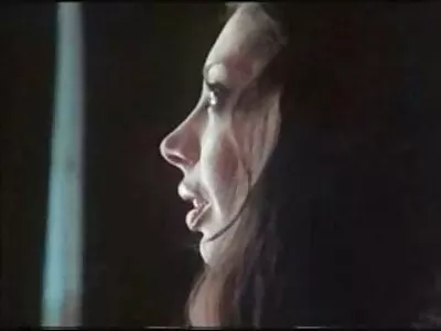 Adolescenta sedusa de colegul ei de pizde goale paroase clasa video (roz)